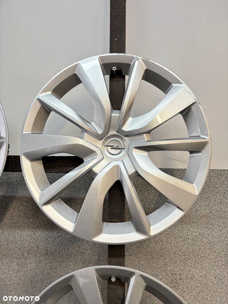 4 Kołpaki Opel Corsa F, 16" 93 487 138 - 3