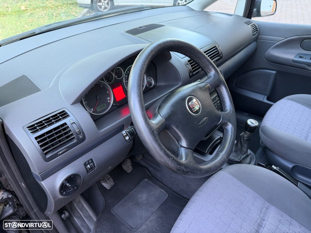 SEAT Alhambra 2.0 TDI Sport - 16