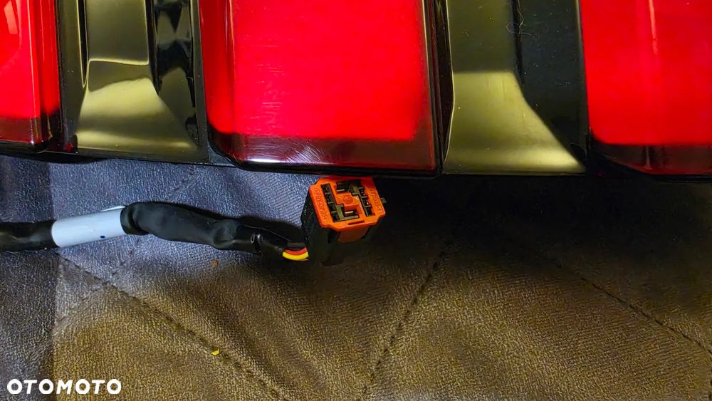 Lampa Lewa Tył Ford Mustang gen 7 s650 Usa 2024 2025 wizualizacja - 2