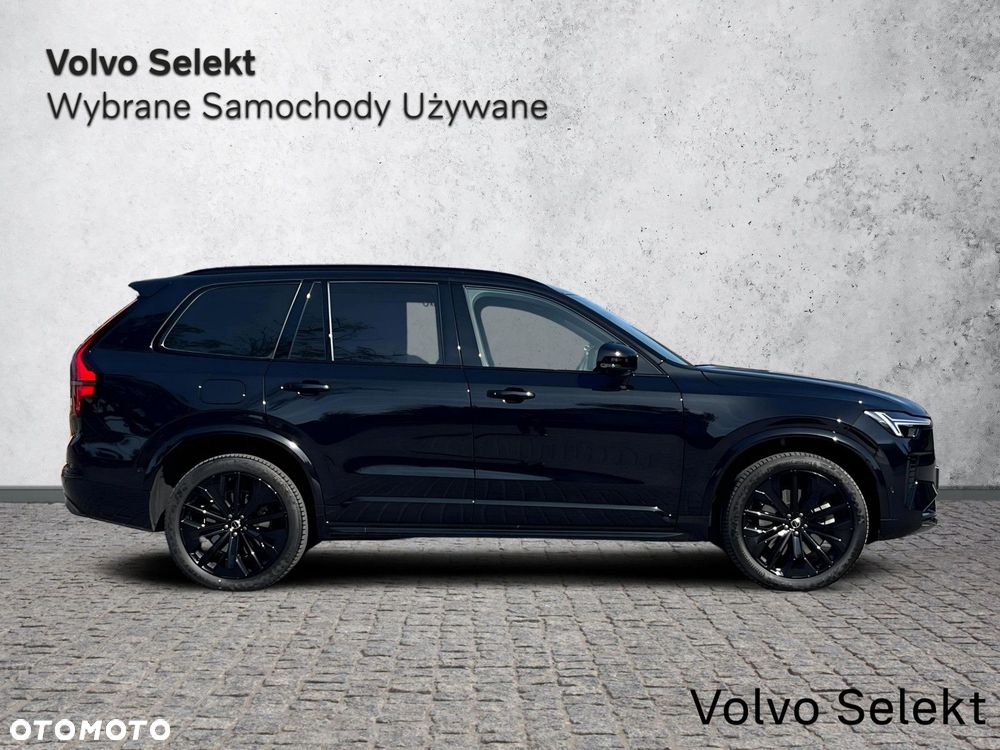 Volvo XC 90 - 9