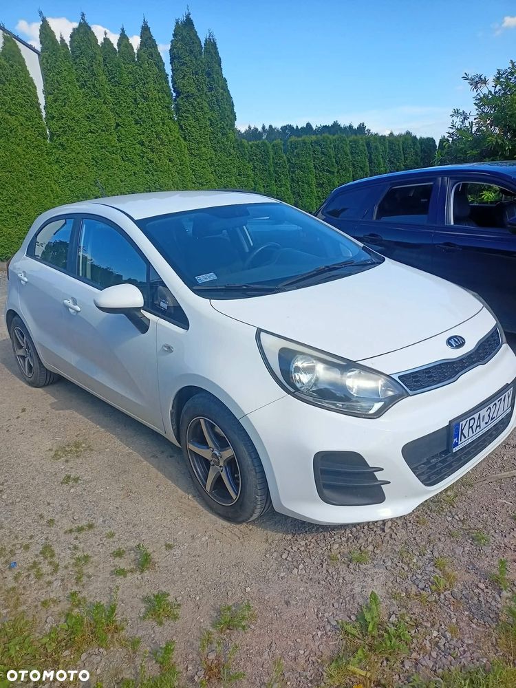 Kia Rio - 3