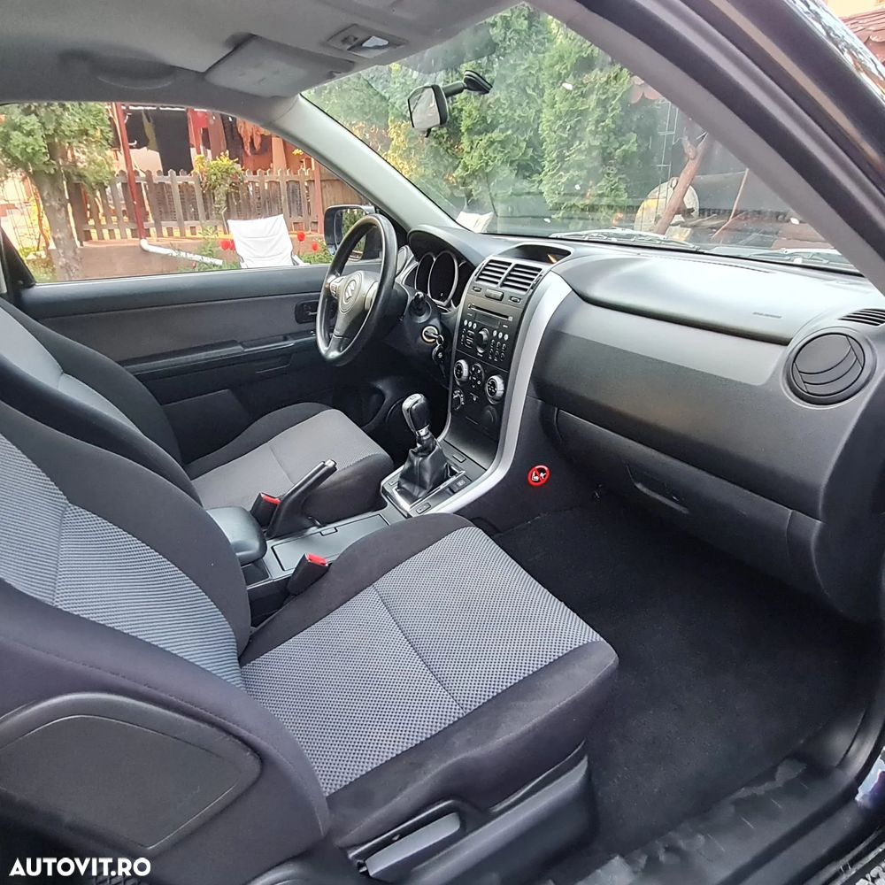 Suzuki Grand Vitara - 9