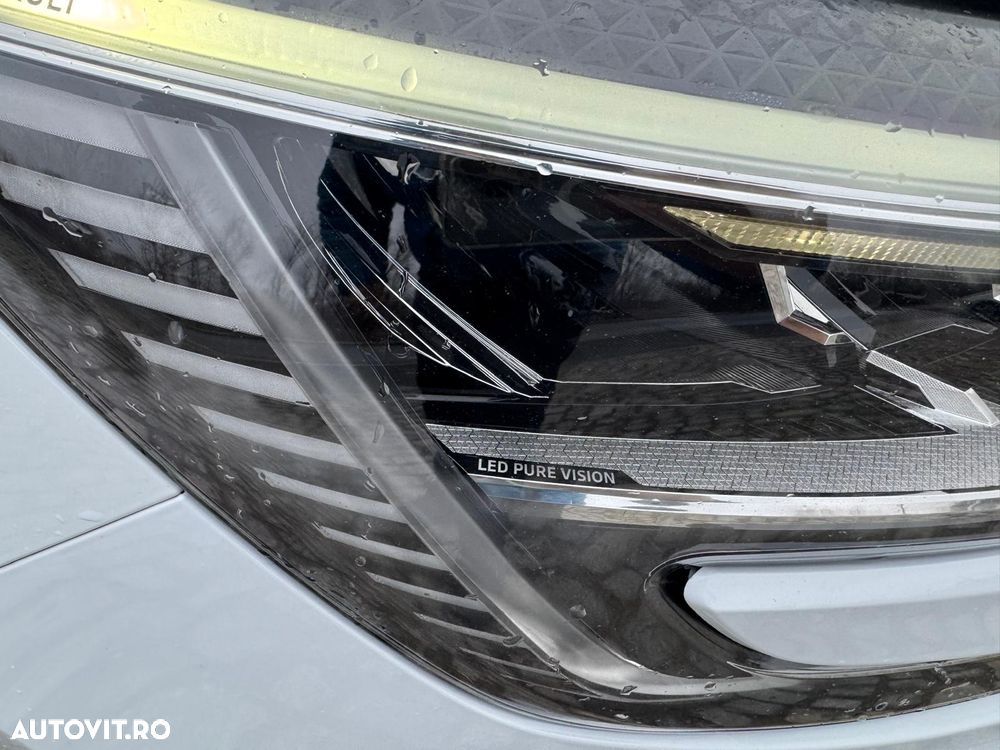 Renault Megane TCe 140 EDC GPF Zen - 22