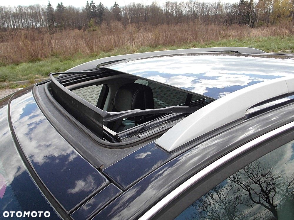 Renault Laguna dCi 180 FAP GT - 22