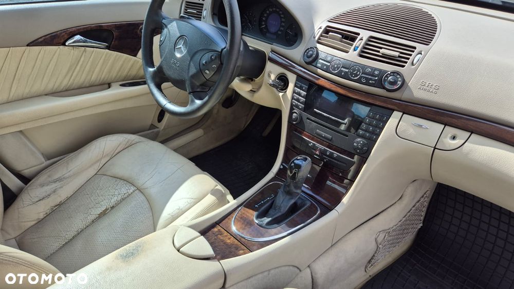 Mercedes-Benz Klasa E 220 CDI Automatik Classic - 13