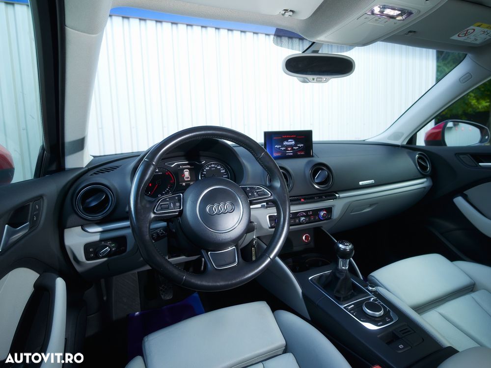 Audi A3 2.0 TDI DPF quattro S line Sportpaket - 6