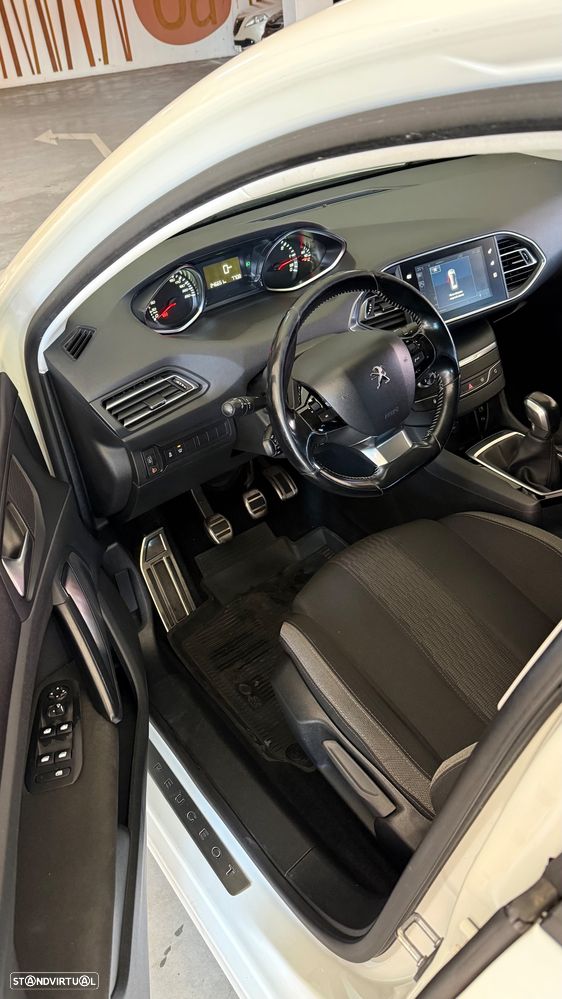 Peugeot 308 SW 1.6 BlueHDi Style - 9