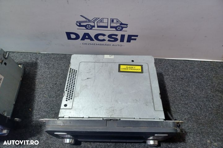 Radio cd 1K0035186T Volkswagen VW Golf 5 [2003 - 2009] Plus minivan 1 - 2