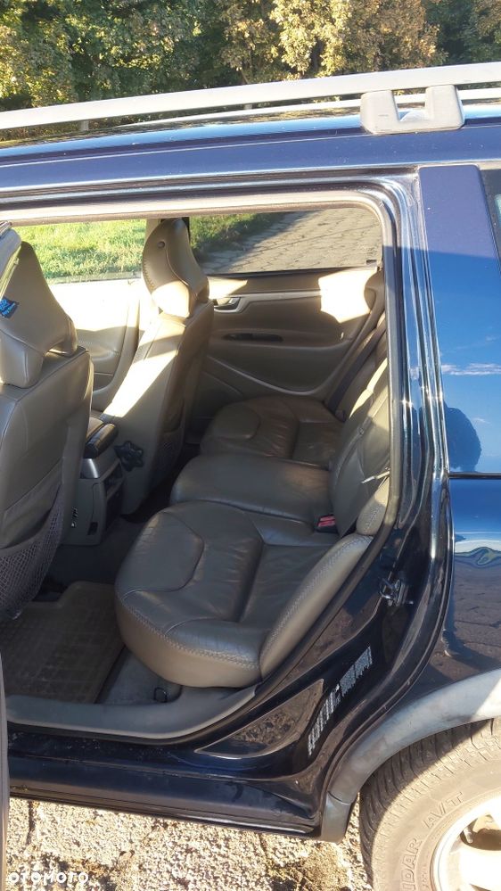 Volvo XC 70 - 8