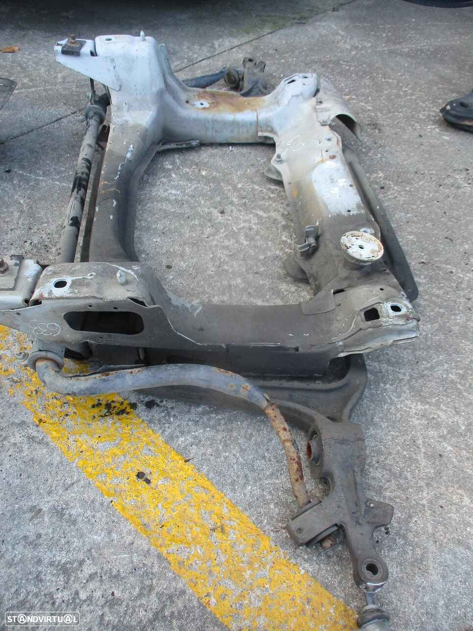 Charriot CHA633 MERCEDES W210 1999 E280i FRENTE - 2