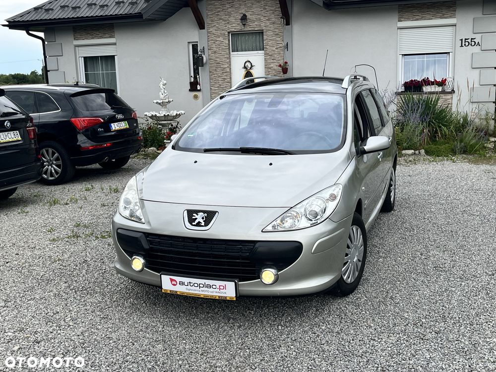 Peugeot 307 - 1