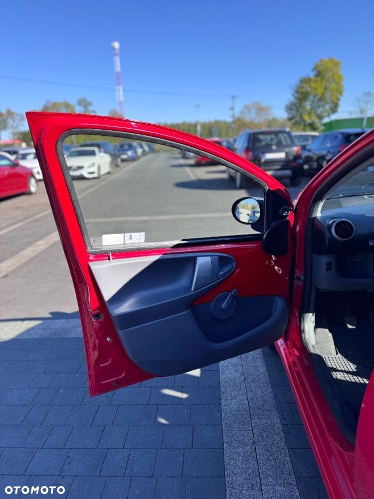 Toyota Aygo - 10