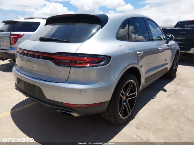 Porsche Macan Standard - 4