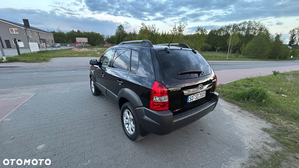 Hyundai Tucson 2.0 2WD GLS - 7