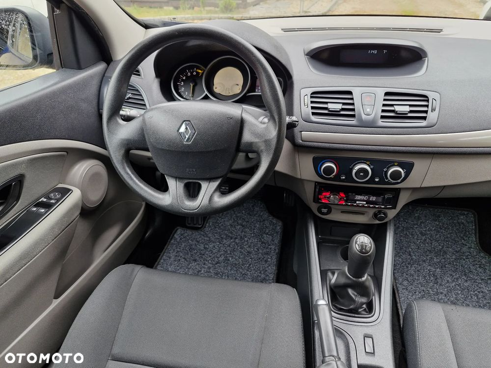 Renault Megane 1.6 16V 100 Authentique - 10
