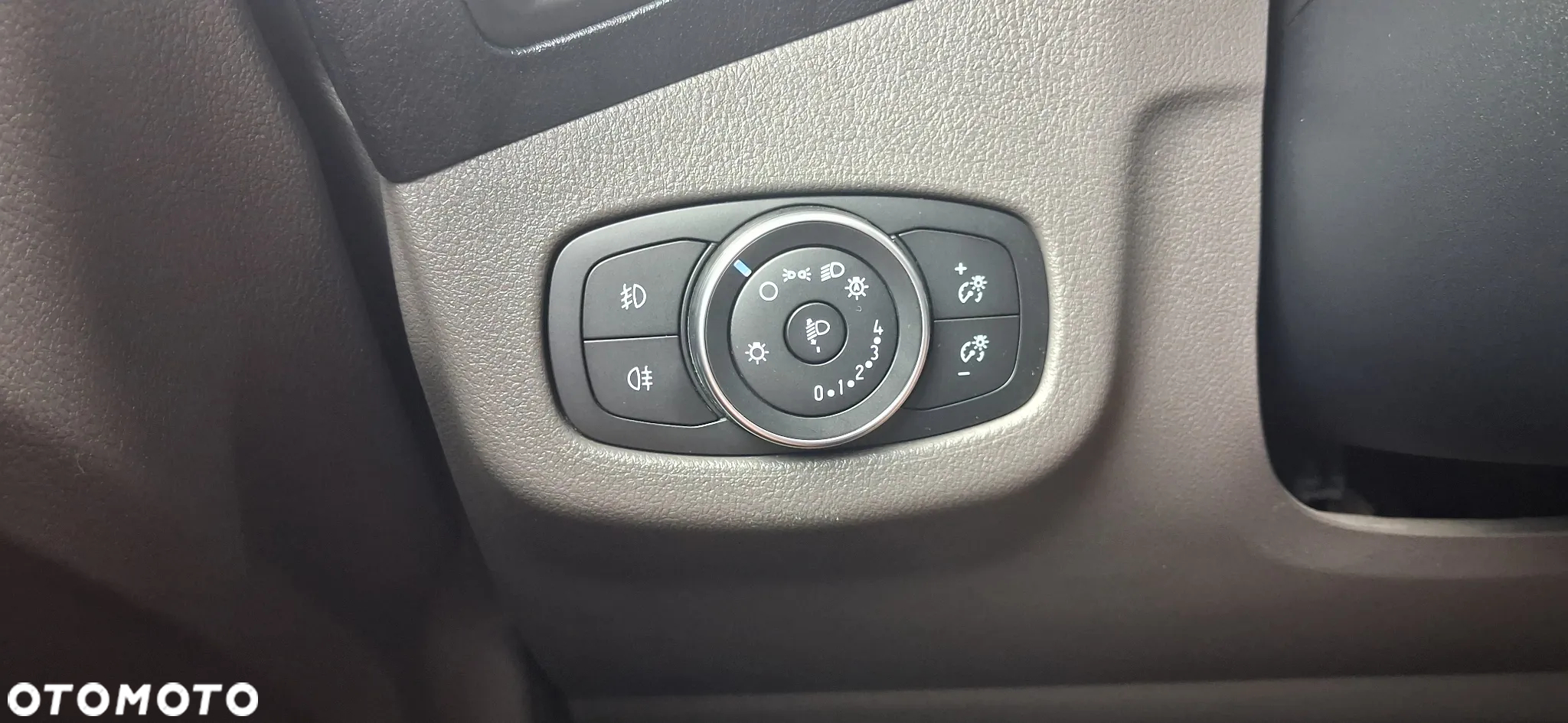 Ford Tourneo Connect Grand 1.5 EcoBlue Start/Stop Trend - 16
