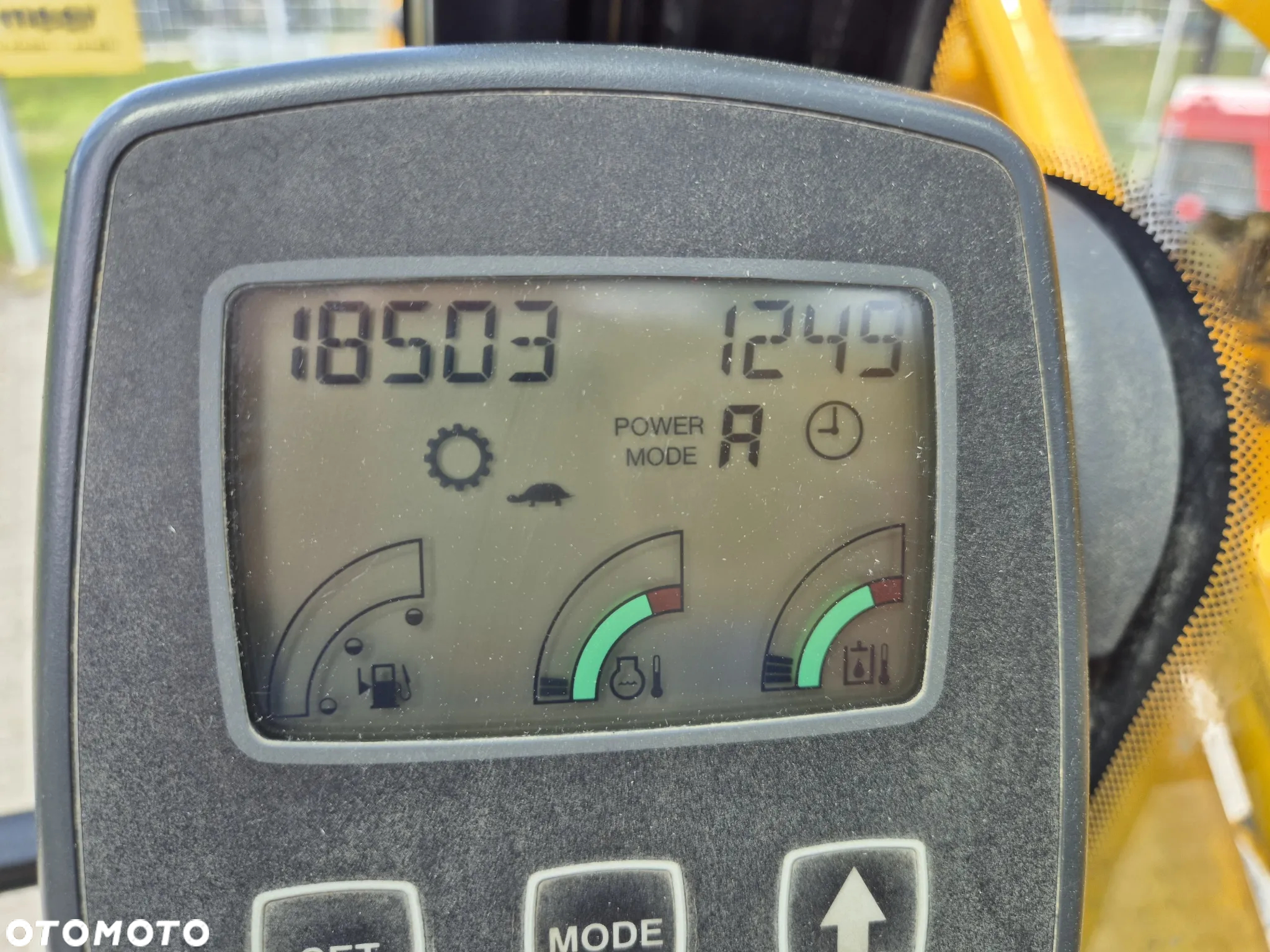 JCB JS175 W / 1 WŁ / W PEŁNI SPRAWNA / KABINA / ODNOWIONA / SERWISOWANA / 4X4 / SILNIK ISUZU / 2 ŁYZKI W ZESTAWIE! - 30