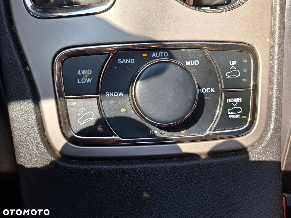 Jeep Grand Cherokee 3.0 CRD Summit - 17