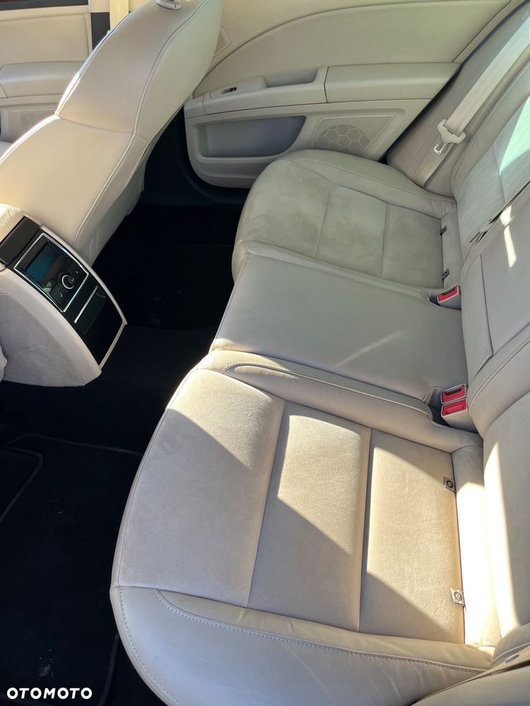 Skoda Superb 2.0 TDI 4x4 Ambition DSG - 8