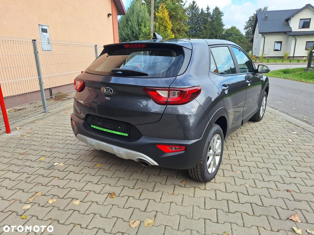 Kia Stonic - 12