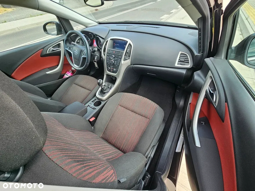 Opel Astra - 18