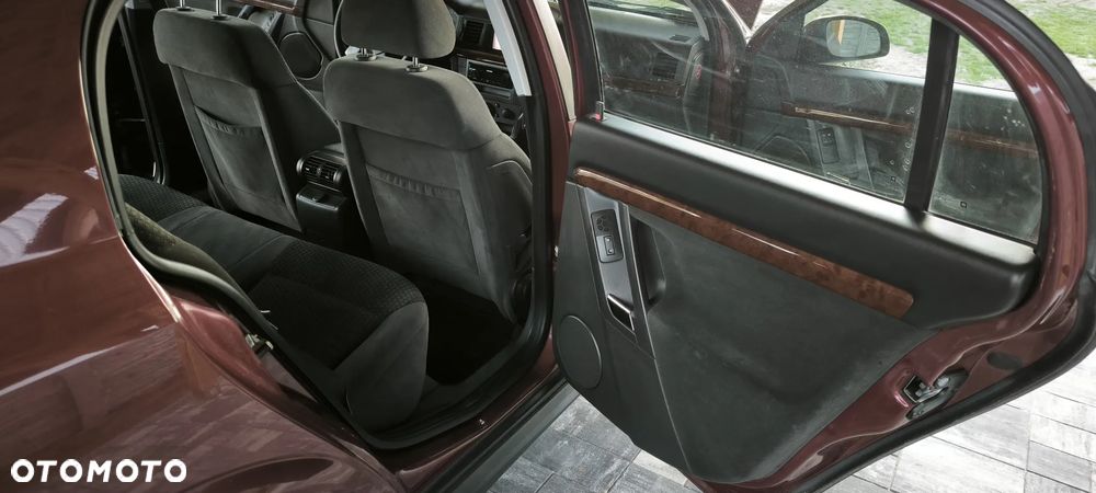 Opel Vectra 1.8 Elegance - 24