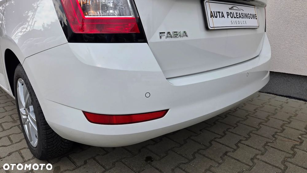 Skoda Fabia 1.0 TSI Ambition - 8