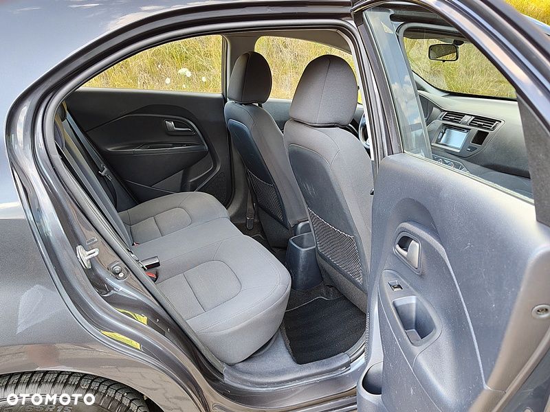 Kia Rio 1.2 Dream-Team Edition - 10