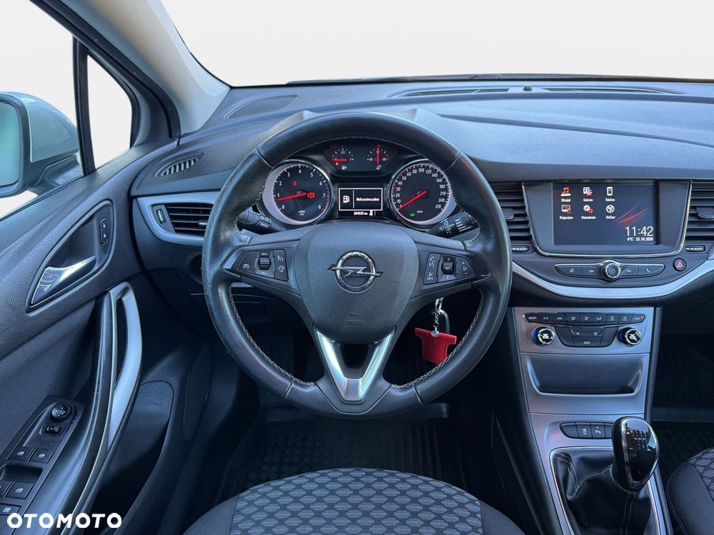 Opel Astra - 12