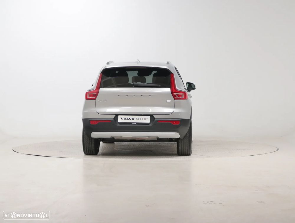 Volvo XC 40 - 5