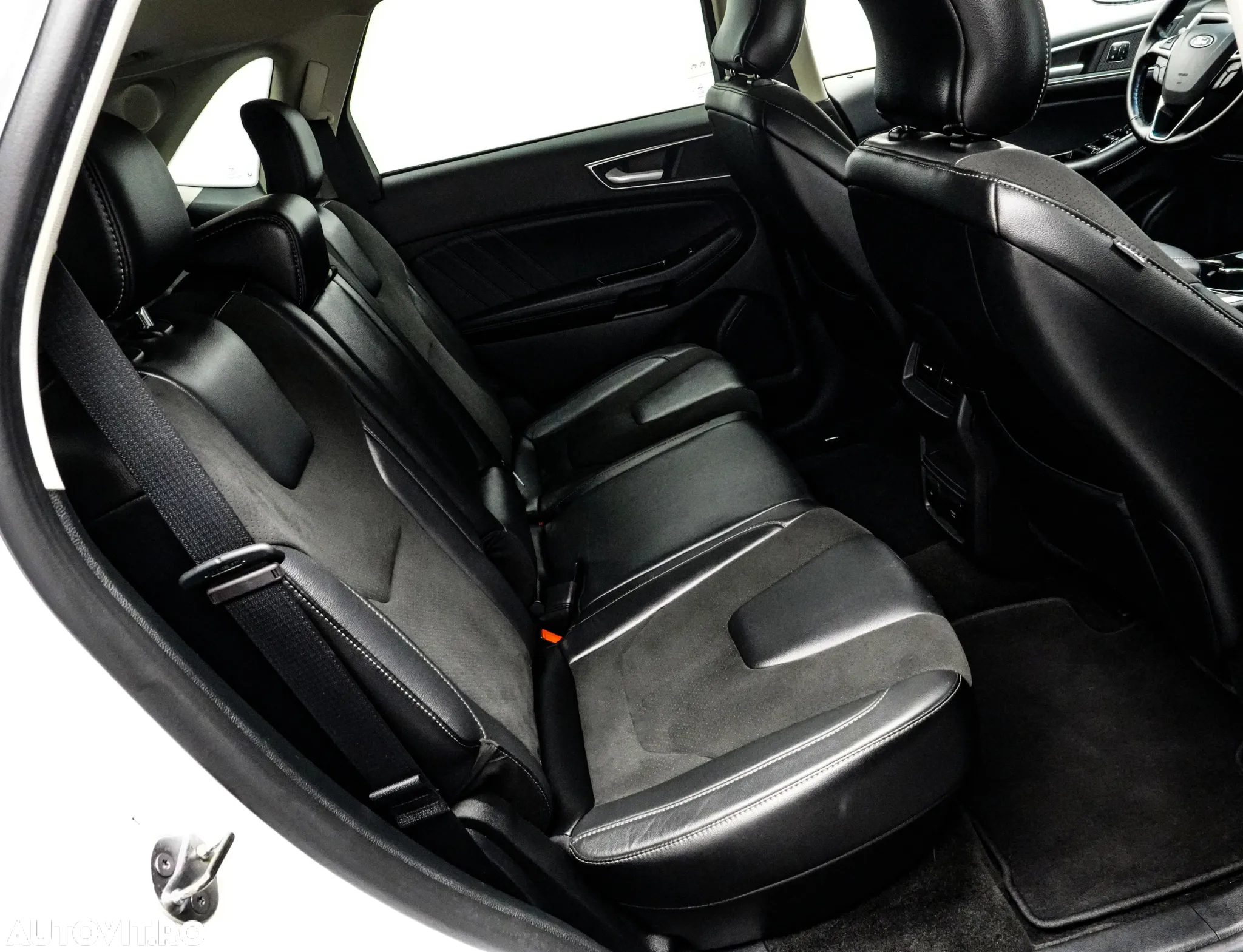 Ford Edge 2.0 TDCi Powershift Sport - 17