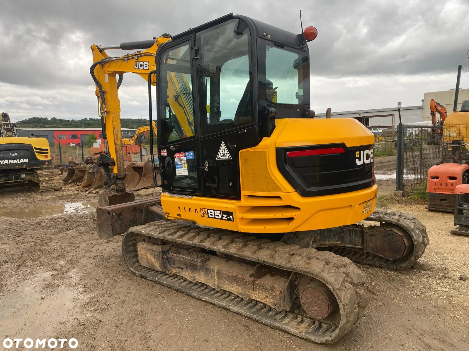 JCB 85Z-1 - 3