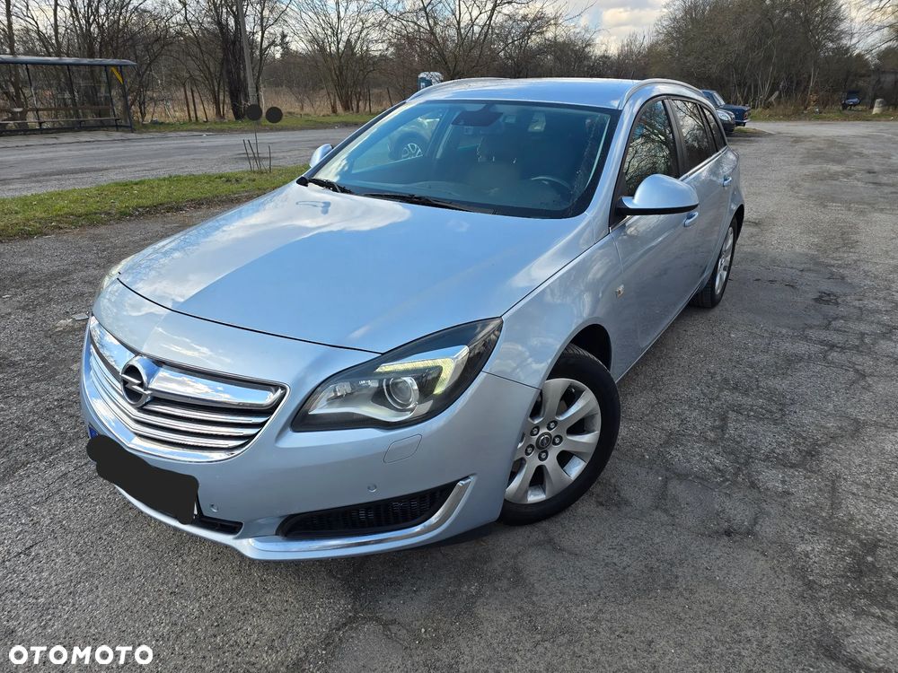 Opel Insignia - 25