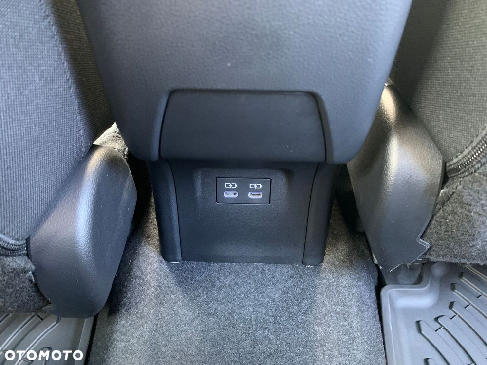 Toyota Prius Hybrid Executive - 22