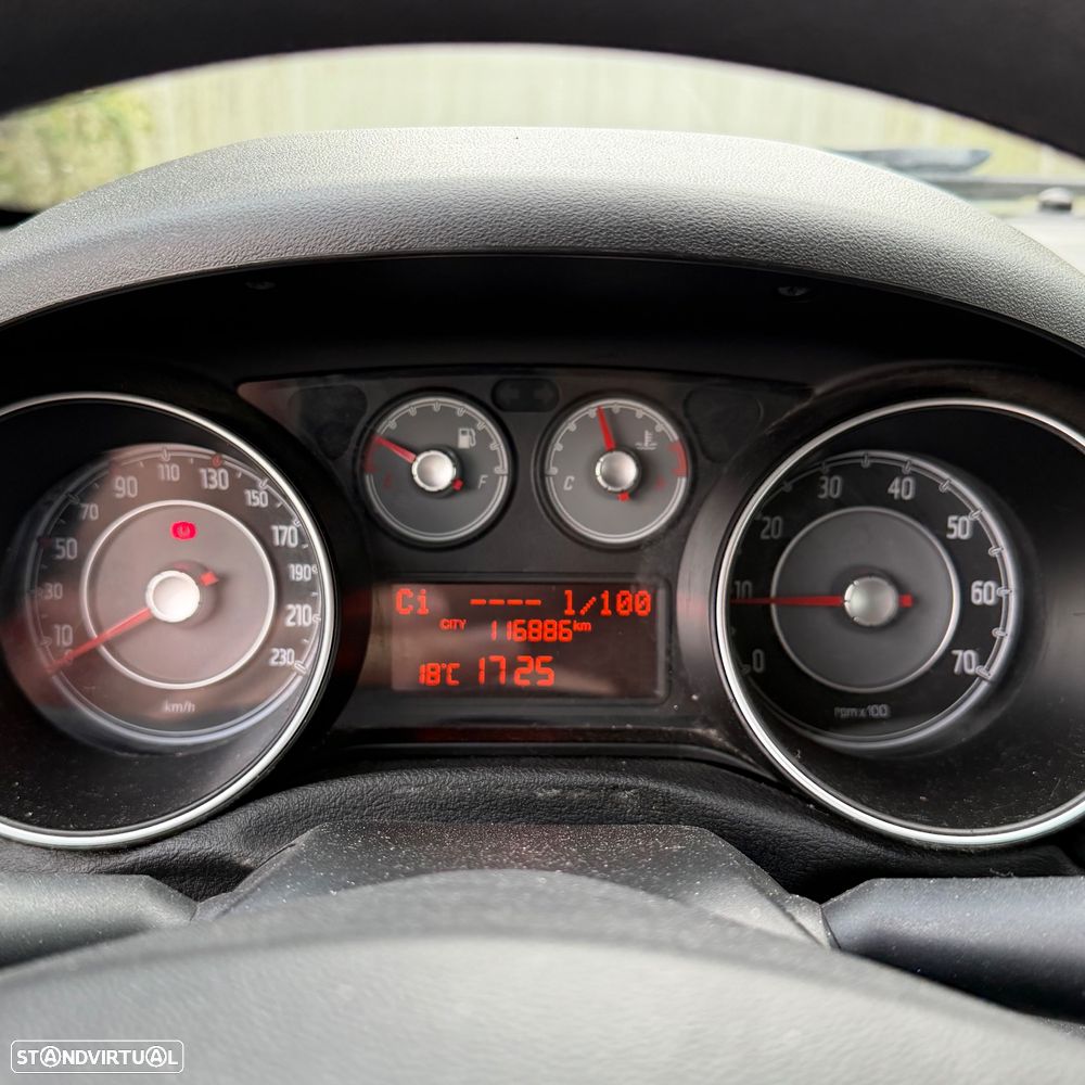 Fiat Punto 1.2 Lounge S&S - 10