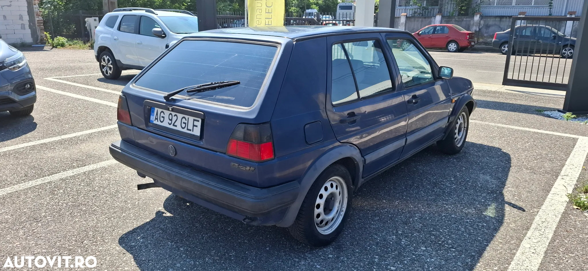 Volkswagen Golf CL - 2