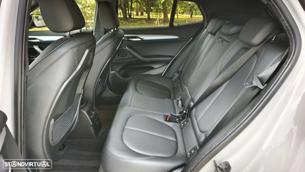BMW X2 25 e xDrive X Pack M - 34