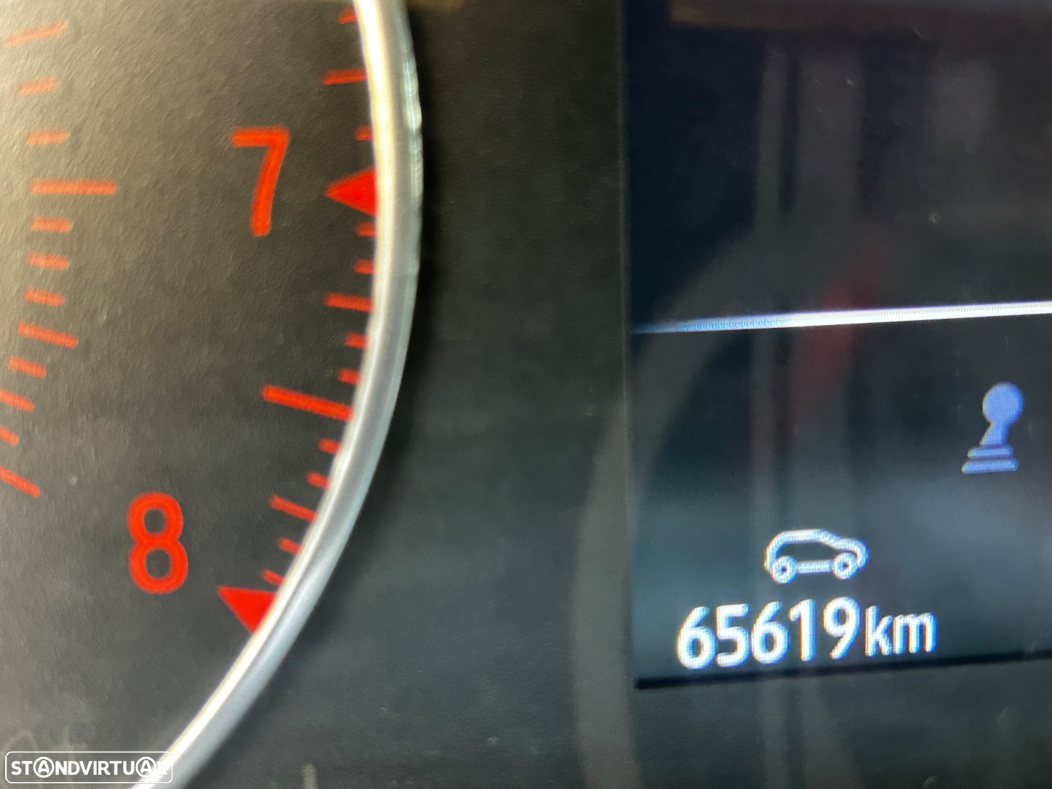 Renault Clio 1.0 TCe Limited - 32