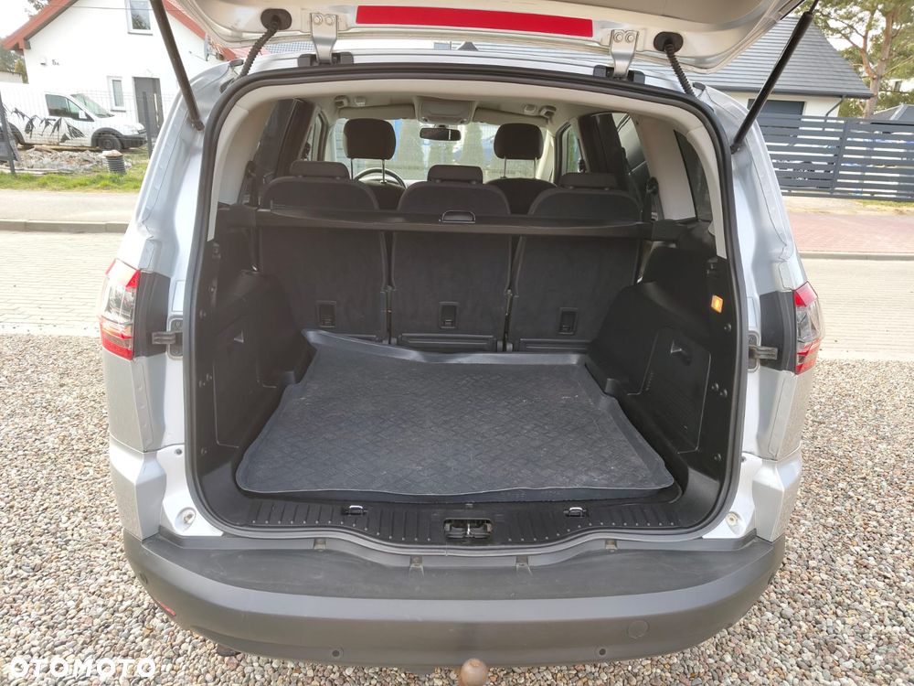 Ford S-Max 2.0 TDCi DPF Champions Edition - 23