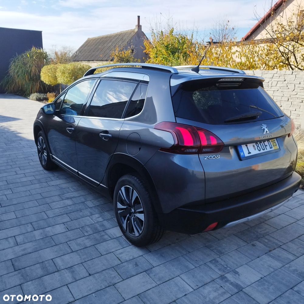 Peugeot 2008 1.5 BlueHDi Allure - 12