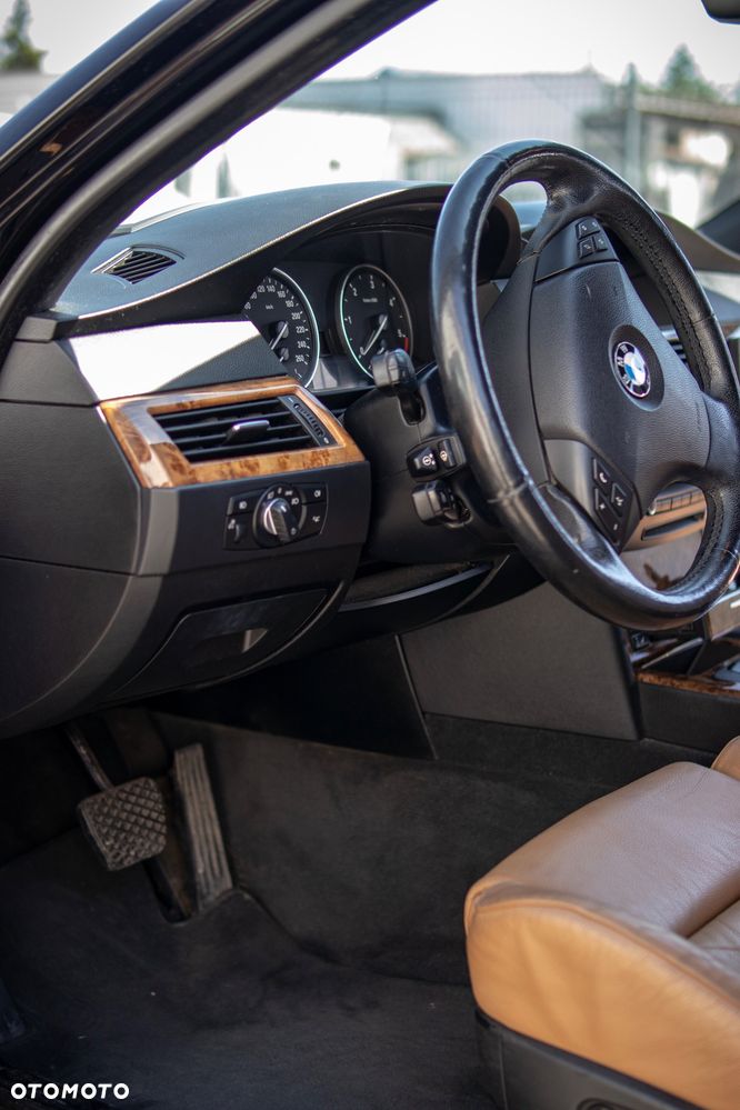 BMW Seria 5 - 14