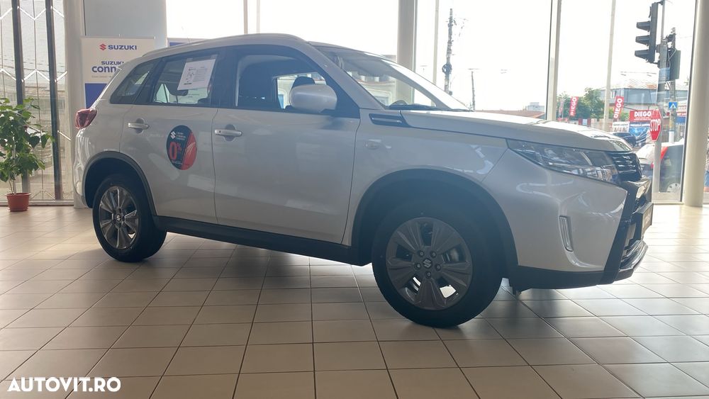 Suzuki Vitara 1.4 Boosterjet 6MT MHEV Cool - 2