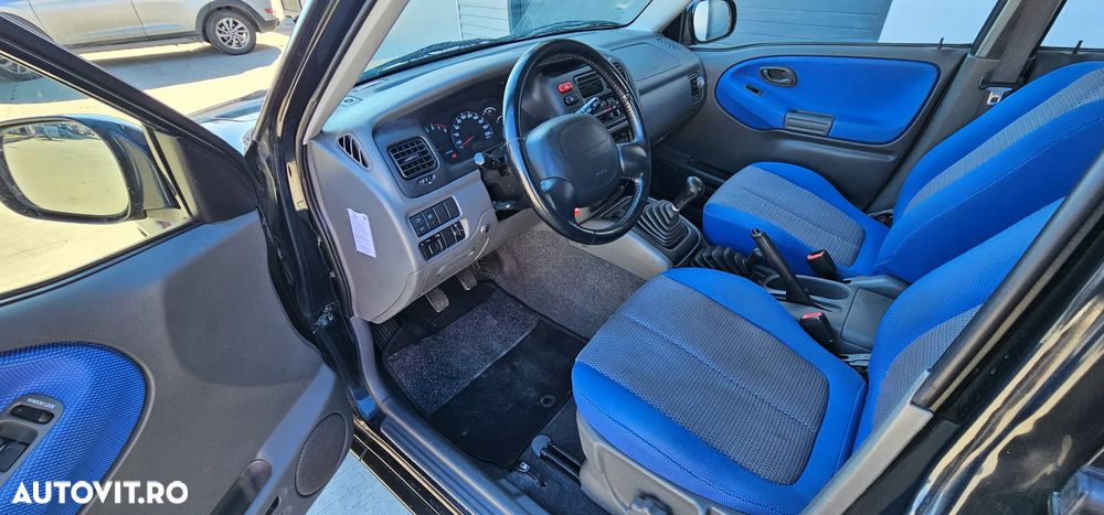 Suzuki Grand Vitara 2.0 Comfort - 5