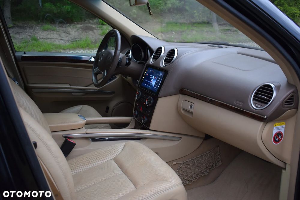 Mercedes-Benz GL 350 CDI - 12