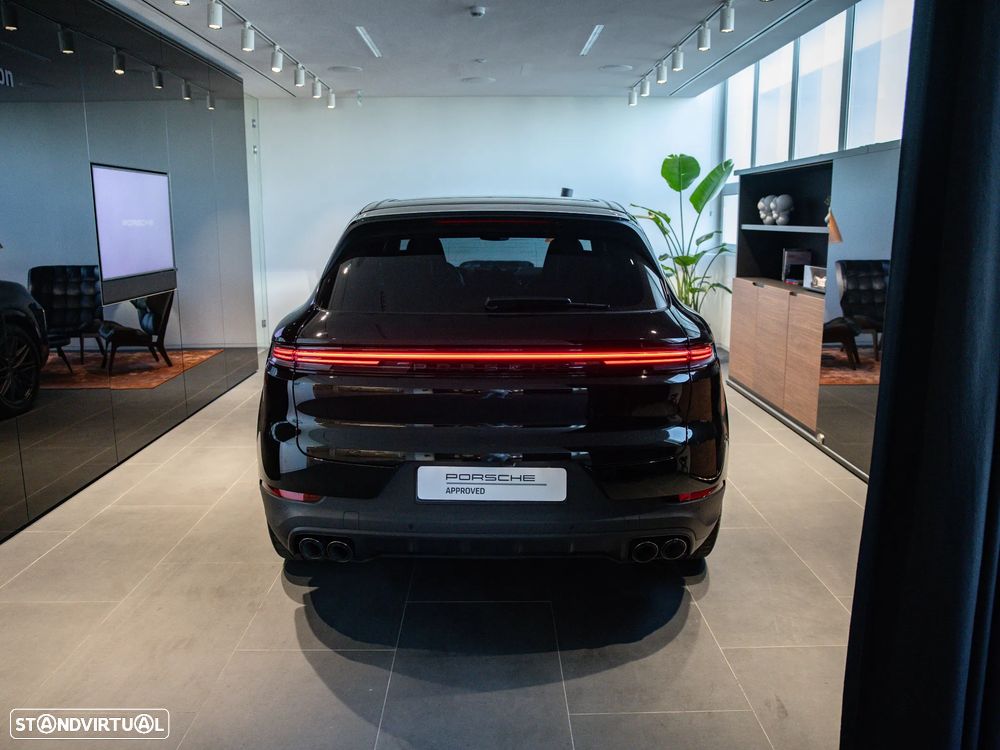 Porsche Cayenne S E-Hybrid - 12