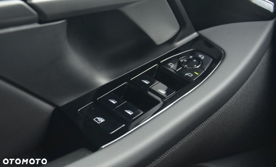 BMW Seria 5 520d - 22