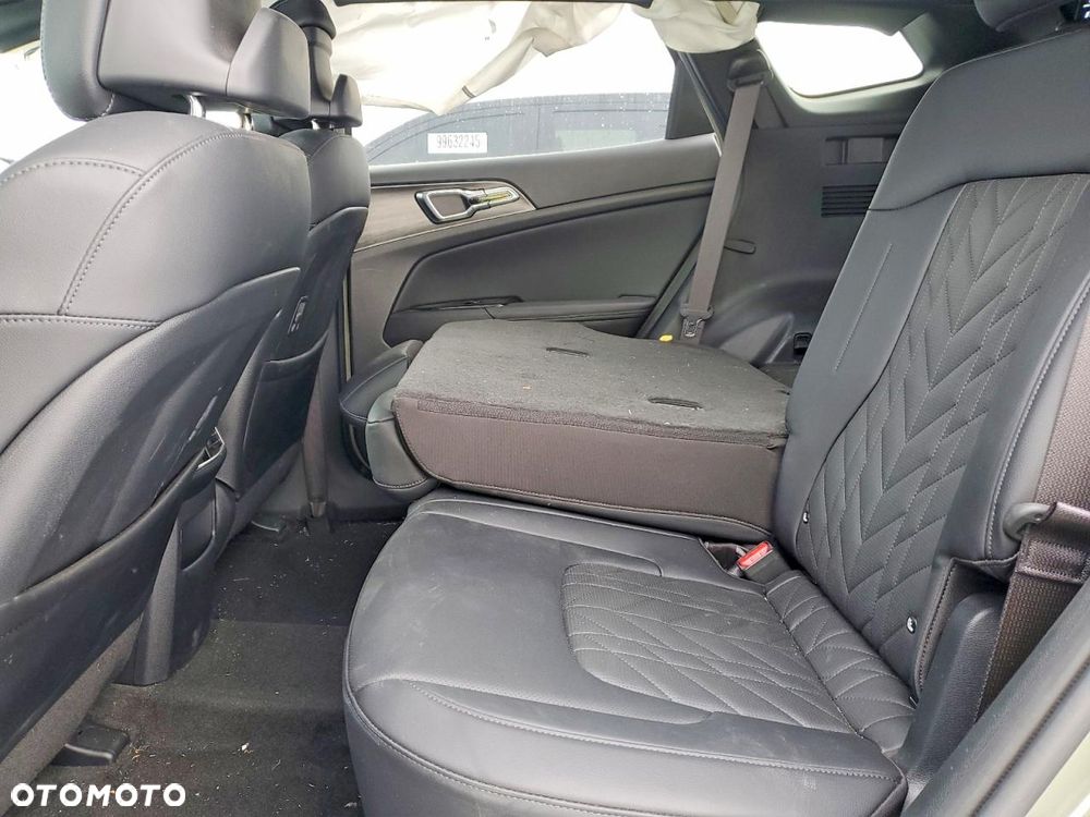 Kia Sportage - 10