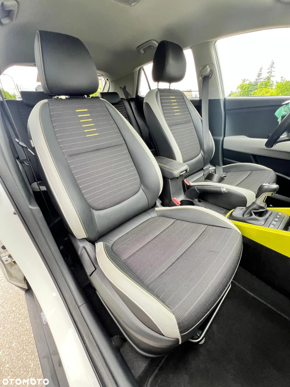 Kia Stonic 1.0 T-GDI 120 Spirit - 26