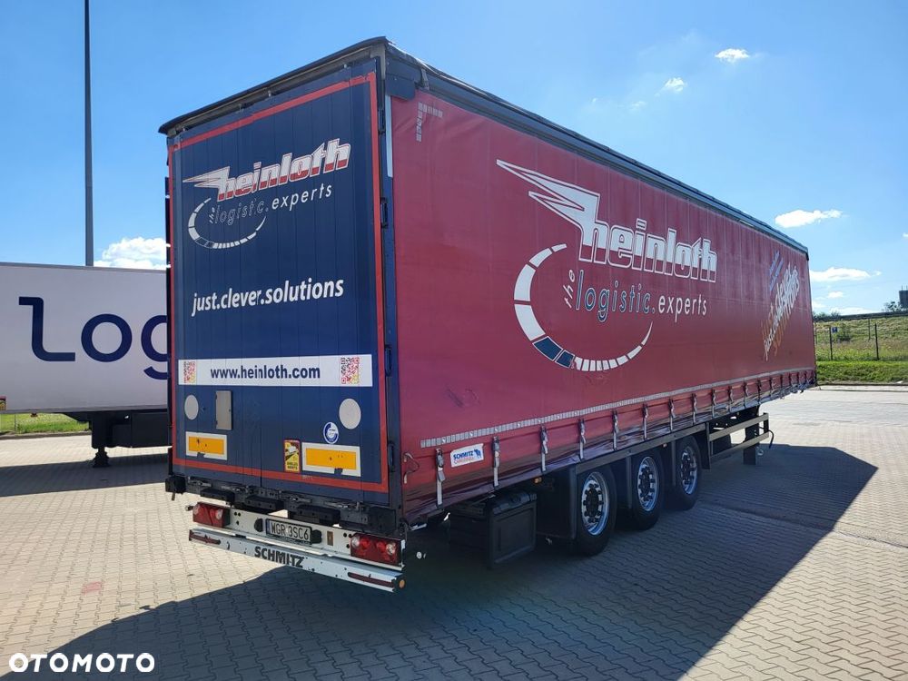 Schmitz Cargobull SCS Mega Varios; dach podnoszony; koła 385/55 R22,5 - 4