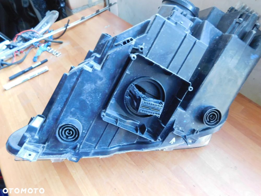 lampa prawa przód SEAT ATECA LED  EUROPA - 16